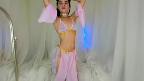 Snapshot of jessi_powel chatting on 03/11/25, 07:47 Jess online show from 03/11/25, 07:47