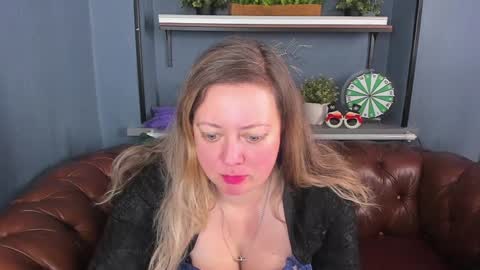 Jessica online show from 01/10/25, 10:50