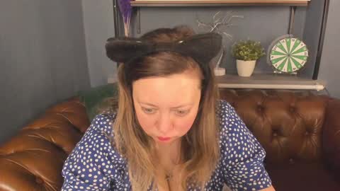 Jessica online show from 01/20/25, 10:51