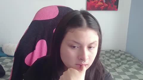 Jessica gomez online show from 10/19/25, 08:09