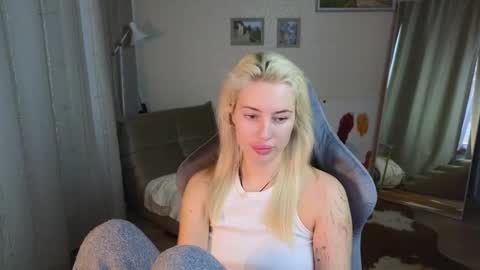 Jessy online show from 02/13/25, 06:30