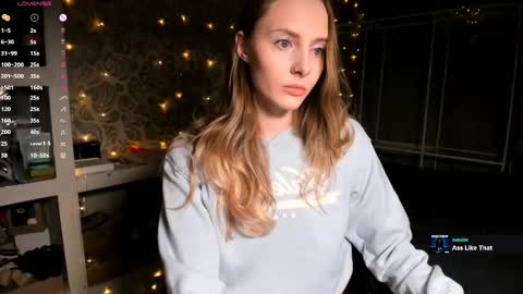 Mila online show from 03/06/25, 12:10