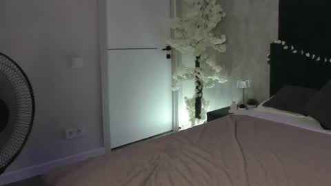 Jessica Jensen online show from 07/13/26, 09:34