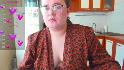 Natalia online show from 05/17/26, 07:39