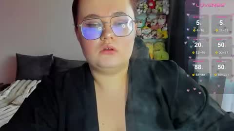 Snapshot of jessica_joy_ chatting on 07/18/26, 07:12 Natalia online show from 07/18/26, 07:12