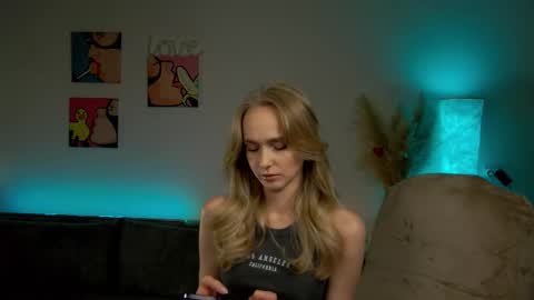 Jessica online show from 09/20/25, 07:37