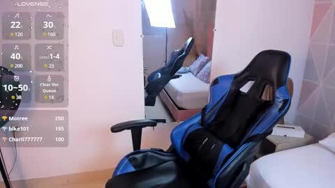 Snapshot of jessica_taylor_22 chatting on 01/21/25, 10:41 jessica_taylor_22 online show from 01/21/25, 10:41