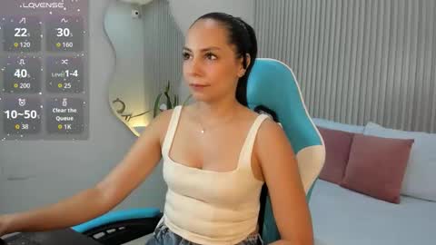 Snapshot of jessica_taylor_22 chatting on 10/13/25, 07:14 jessica_taylor_22 online show from 10/13/25, 07:14