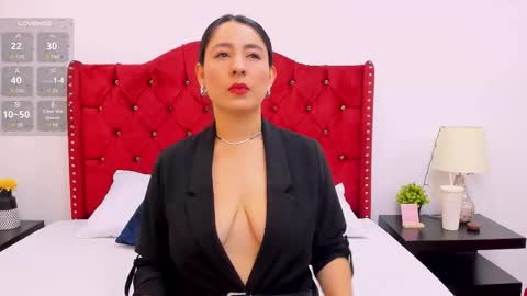 JessicaBacker online show from 11/28/25, 11:24