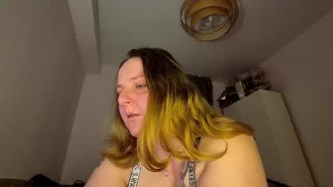 Jessica Bake online show from 06/17/26, 01:52