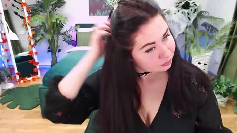 jessicaevanse online show from 10/20/25, 10:16