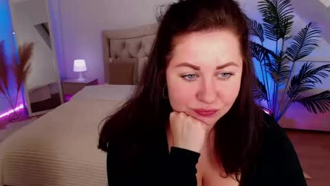 jessicaevanse online show from 07/07/26, 10:52