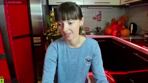 jessicaforris online show from 10/09/25, 07:06