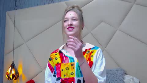 Snapshot of jessicagibson chatting on 01/24/25, 01:47 Jessica online show from 01/24/25, 01:47