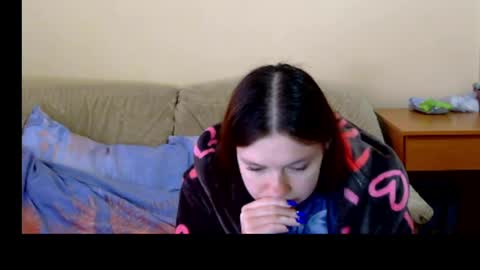 jessicaholland1 online show from 04/13/26, 05:13