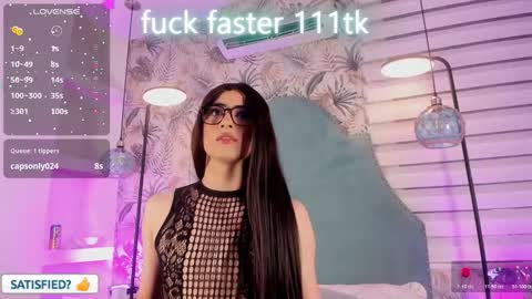 JESSI AND NAOMI online show from 02/12/26, 01:11