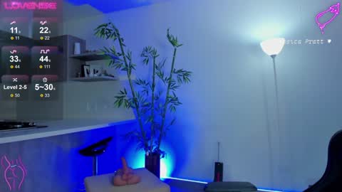  Jessica Pratt  IG jessicaxpratt online show from 12/17/24, 09:38