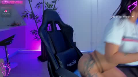  Jessica Pratt  IG jessicaxpratt online show from 01/16/25, 07:52