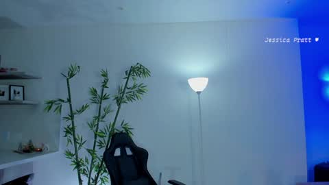  Jessica Pratt  IG jessicaxpratt online show from 01/30/25, 11:34