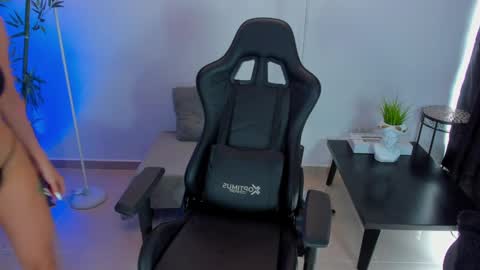  Jessica Pratt  IG jessicaxpratt online show from 03/08/25, 07:20