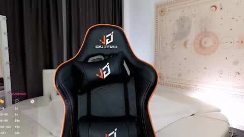 jessie_johns online show from 10/21/25, 03:35