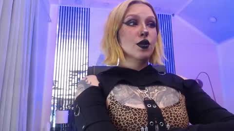 Your Sweet Angel online show from 01/07/26, 07:49