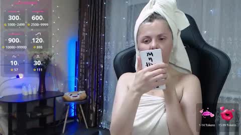 Jess online show from 11/19/25, 10:21