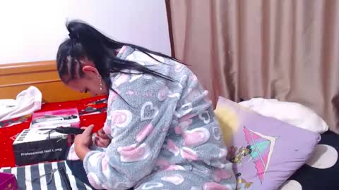 jessiestar3 online show from 10/21/25, 09:37