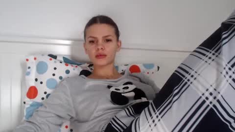 jessieryan online show from 12/16/24, 06:32