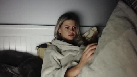 jessieryan online show from 01/15/26, 03:44