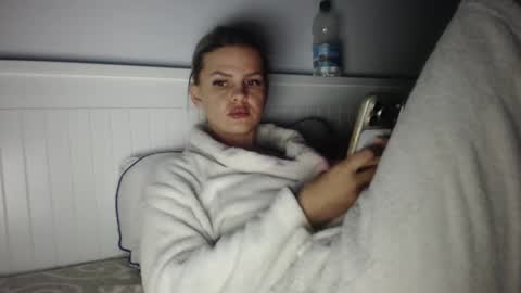 jessieryan online show from 02/08/26, 04:49