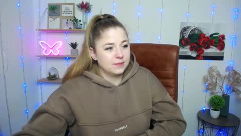 Jess online show from 03/06/25, 07:03