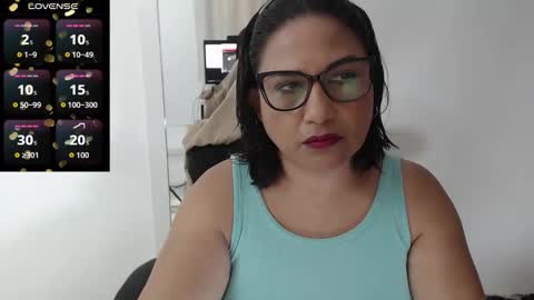 paola online show from 12/15/25, 12:31