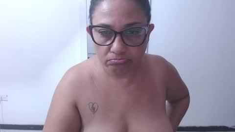 paola online show from 04/11/26, 09:46