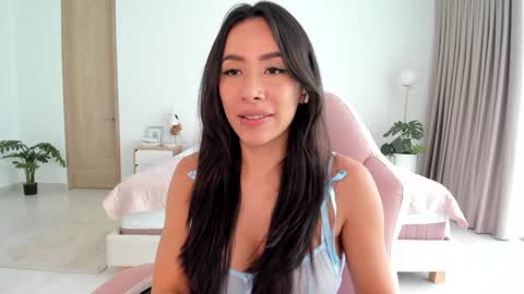 Snapshot of jessikapalmer chatting on 02/02/25, 04:00 online show from 02/02/25, 04:00