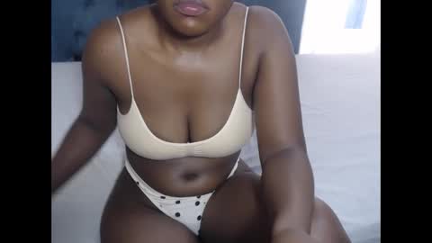 jessyhoneyx online show from 02/12/26, 10:43