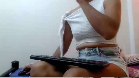 jessy online show from 07/20/26, 04:42