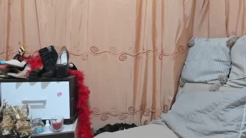 Snapshot of jessylonghair chatting on 06/17/26, 12:46 Jessylonghair online show from 06/17/26, 12:46