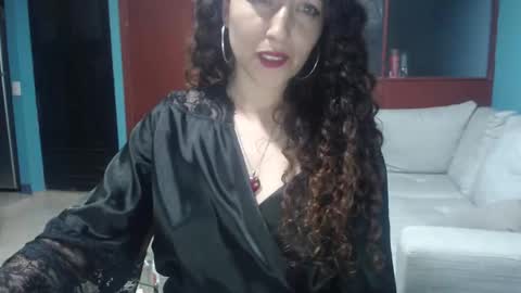 jessy online show from 05/25/26, 04:29