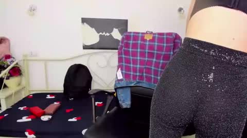 Jessy online show from 02/21/25, 04:37