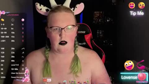 Snapshot of jestar625 chatting on 11/19/25, 11:38 JesikaStar625 online show from 11/19/25, 11:38