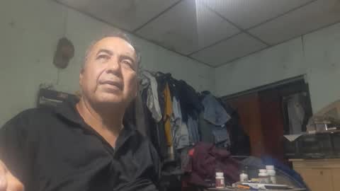 Snapshot of jesusayala1000 chatting on 10/19/25, 10:43 nashbridge1000 online show from 10/19/25, 10:43