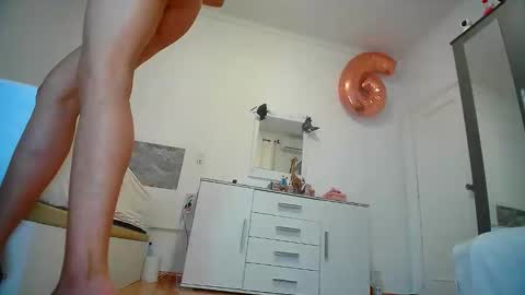 Snapshot of jesyruby21 chatting on 10/25/25, 07:05 jesy online show from 10/25/25, 07:05