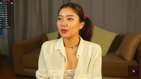 Snapshot of jettablock chatting on 10/19/25, 02:45 Hi all. My name is Naomi and Im glad to see you in my room online show from 10/19/25, 02:45