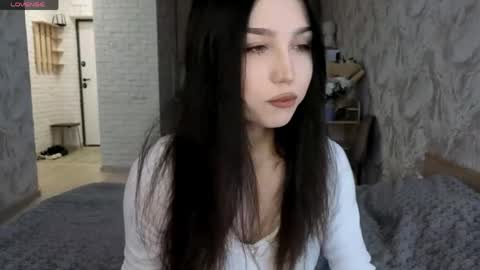 I am Gina ntmu Lets hit 10 Thumbs Up together online show from 05/20/26, 10:32