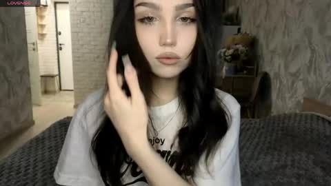 I am Gina ntmu Lets hit 10 Thumbs Up together online show from 05/30/26, 05:37
