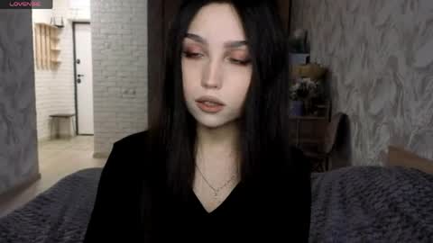 I am Gina ntmu Lets hit 10 Thumbs Up together online show from 05/31/26, 05:37