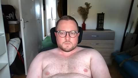 jeuneloup92 online show from 09/26/25, 03:38