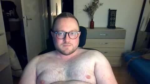 jeuneloup92 online show from 01/16/26, 08:24