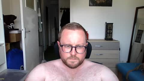 jeuneloup92 online show from 06/23/26, 03:54